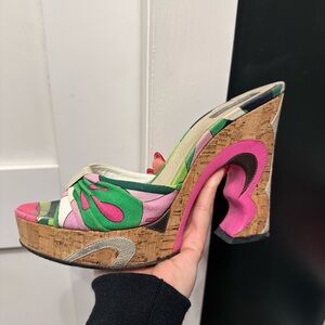 Emilio Pucci VINTAGE SIZE 37/US 6.5 Multicolor Platform Heels